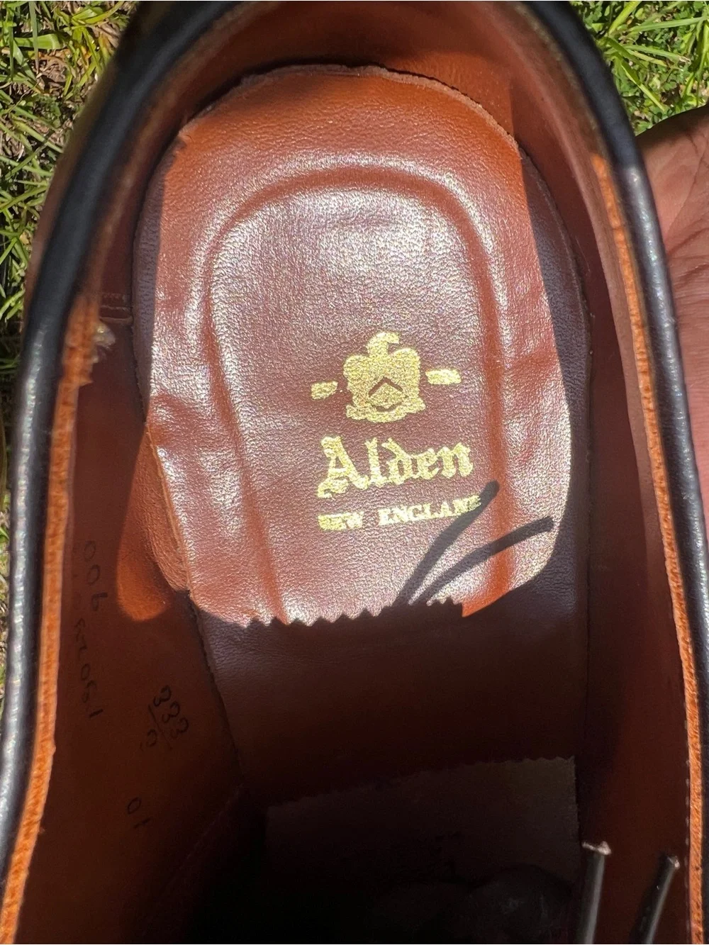 CLEAN Alden size 10 WIDE Mens 900 Style Calfskin Oxford shoes